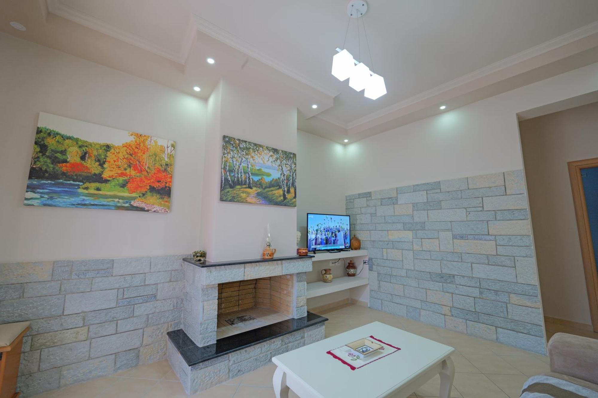 Dana Hotel Apartments Sarande Exterior photo