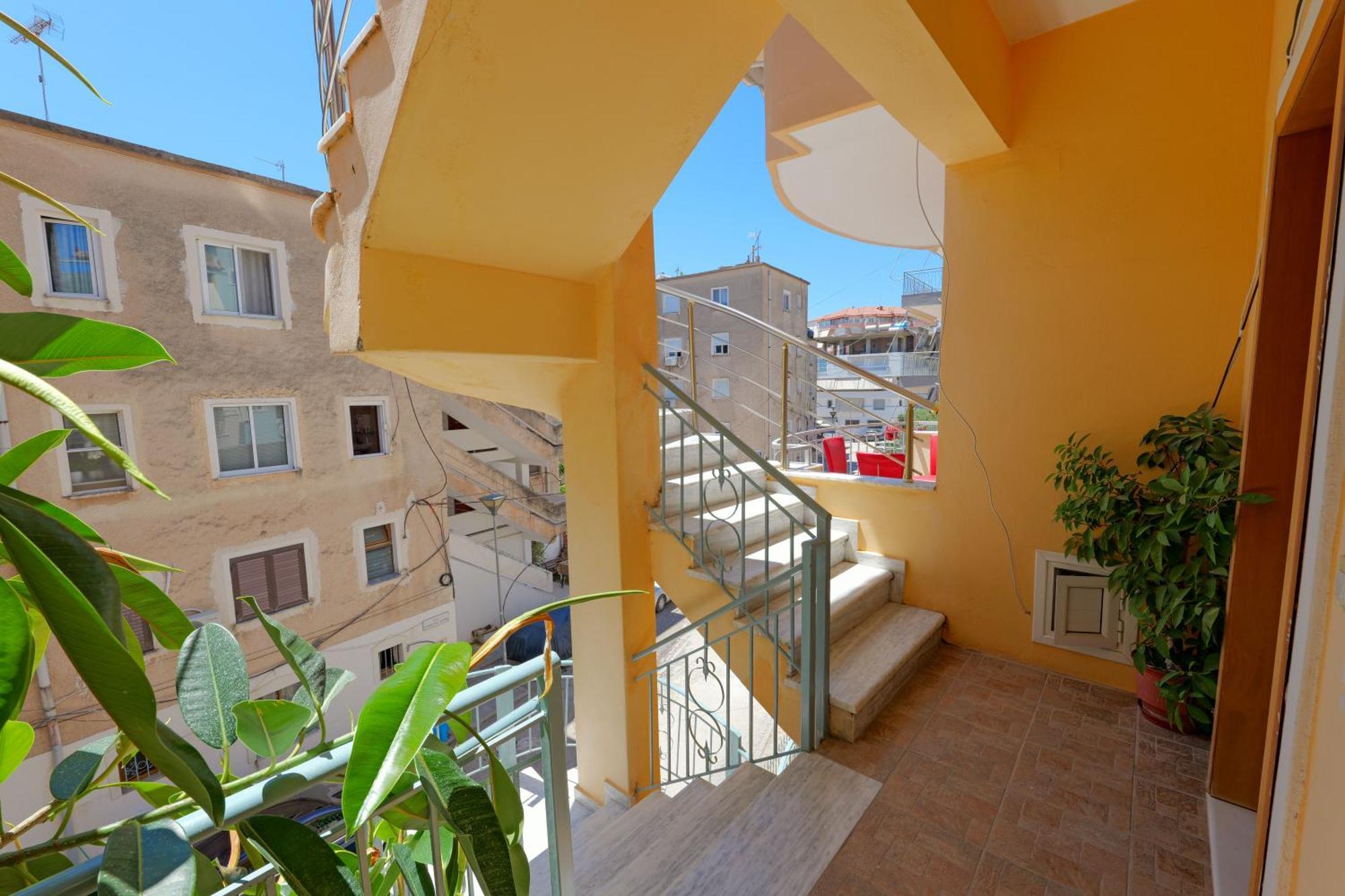 Dana Hotel Apartments Sarande Exterior photo