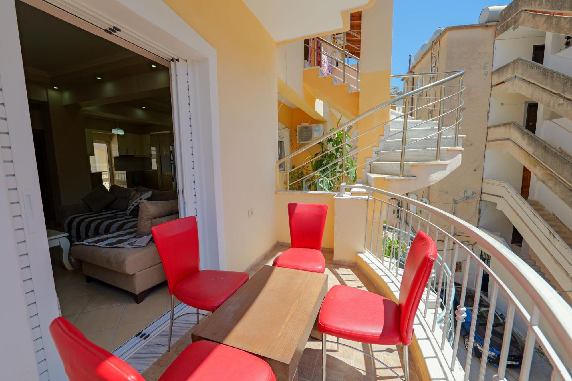 Dana Hotel Apartments Sarande Exterior photo