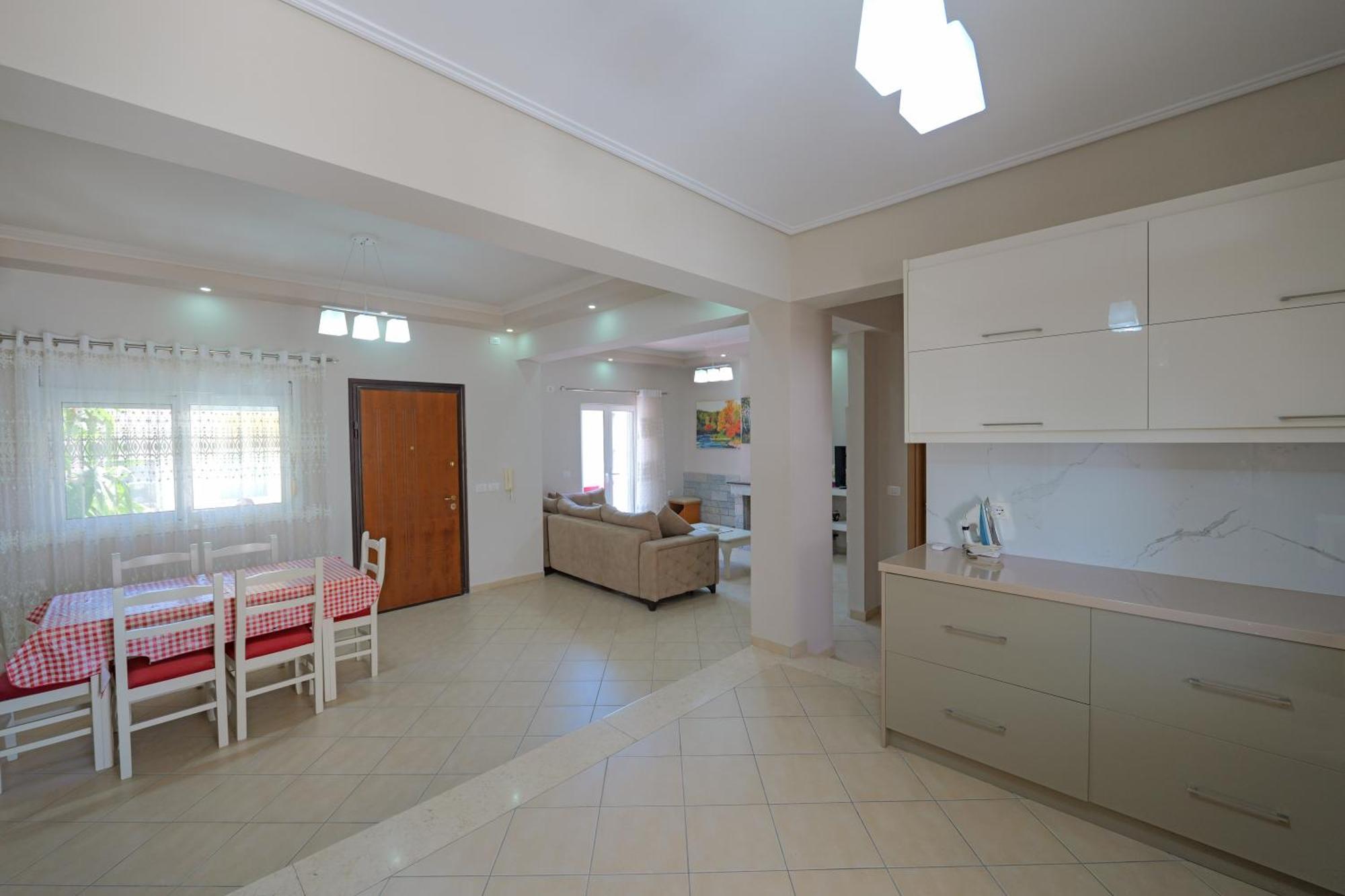 Dana Hotel Apartments Sarande Exterior photo